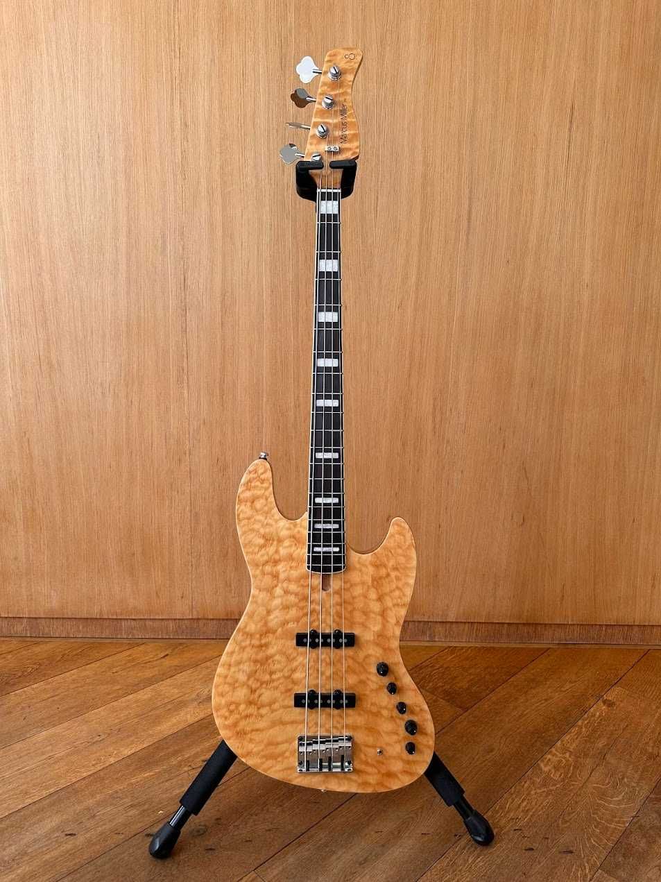 Sire Marcus Miller V9 Swamp Ash-4 Gitara basowa