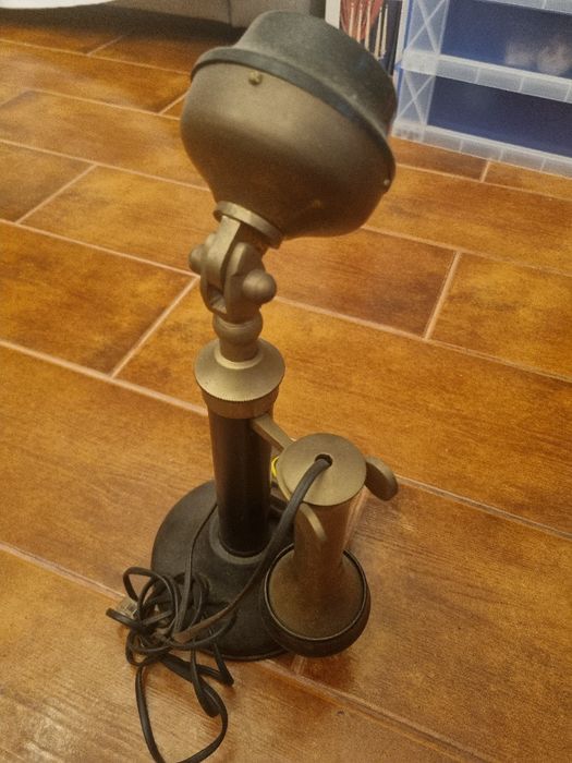 Vendo telefone antigo