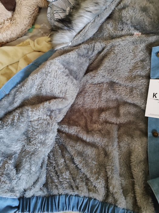 Куртка джинсовая