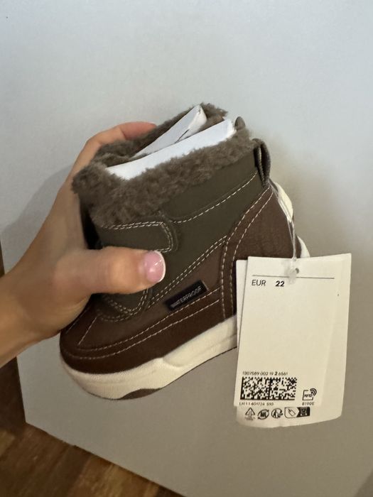 Зимові ботинки водонепронекні H&M 22 розмір