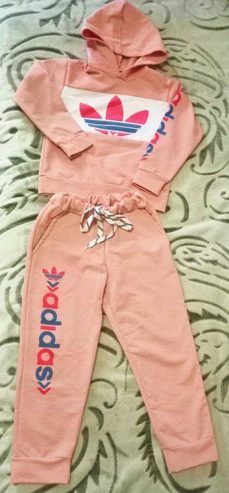 Костюм для дівчинки на рост 110 см. Деми.