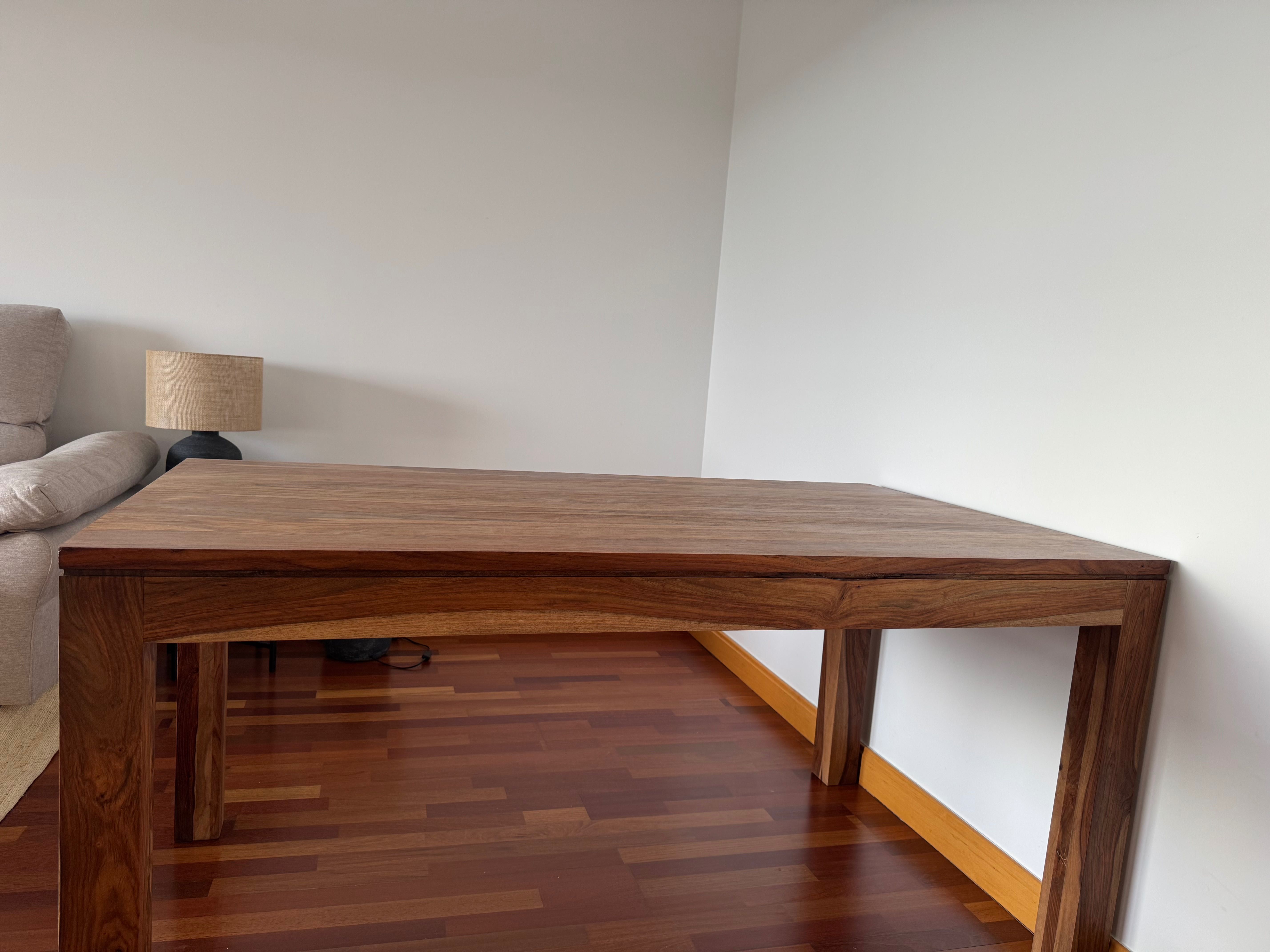 Mesa de jantar 160x90cm