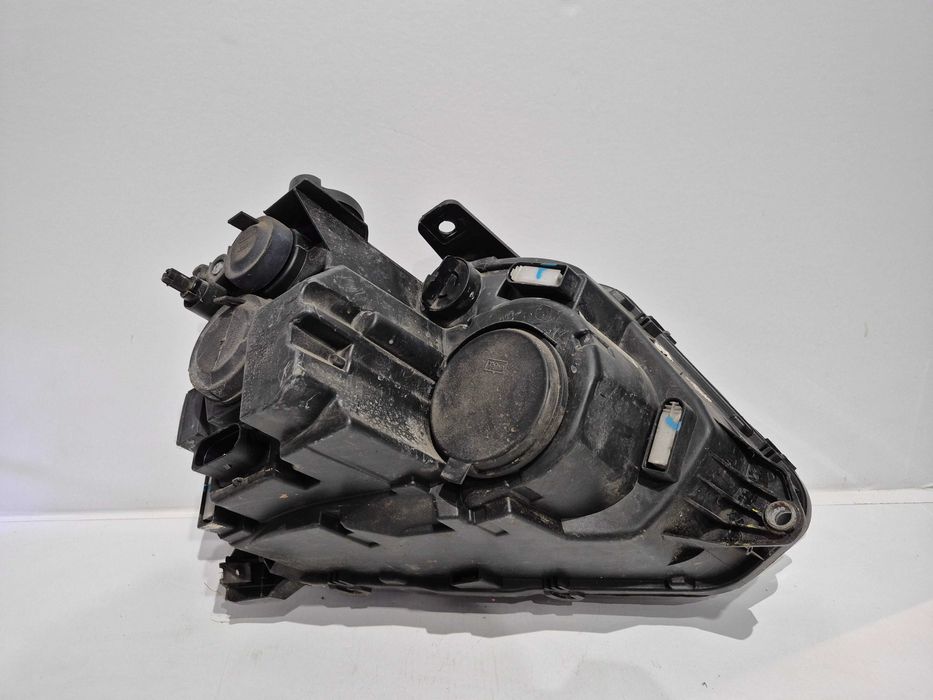 VW Amarok (2H) 12-16 Lampa reflektor lewy przód Europa 9PIN oryginalny