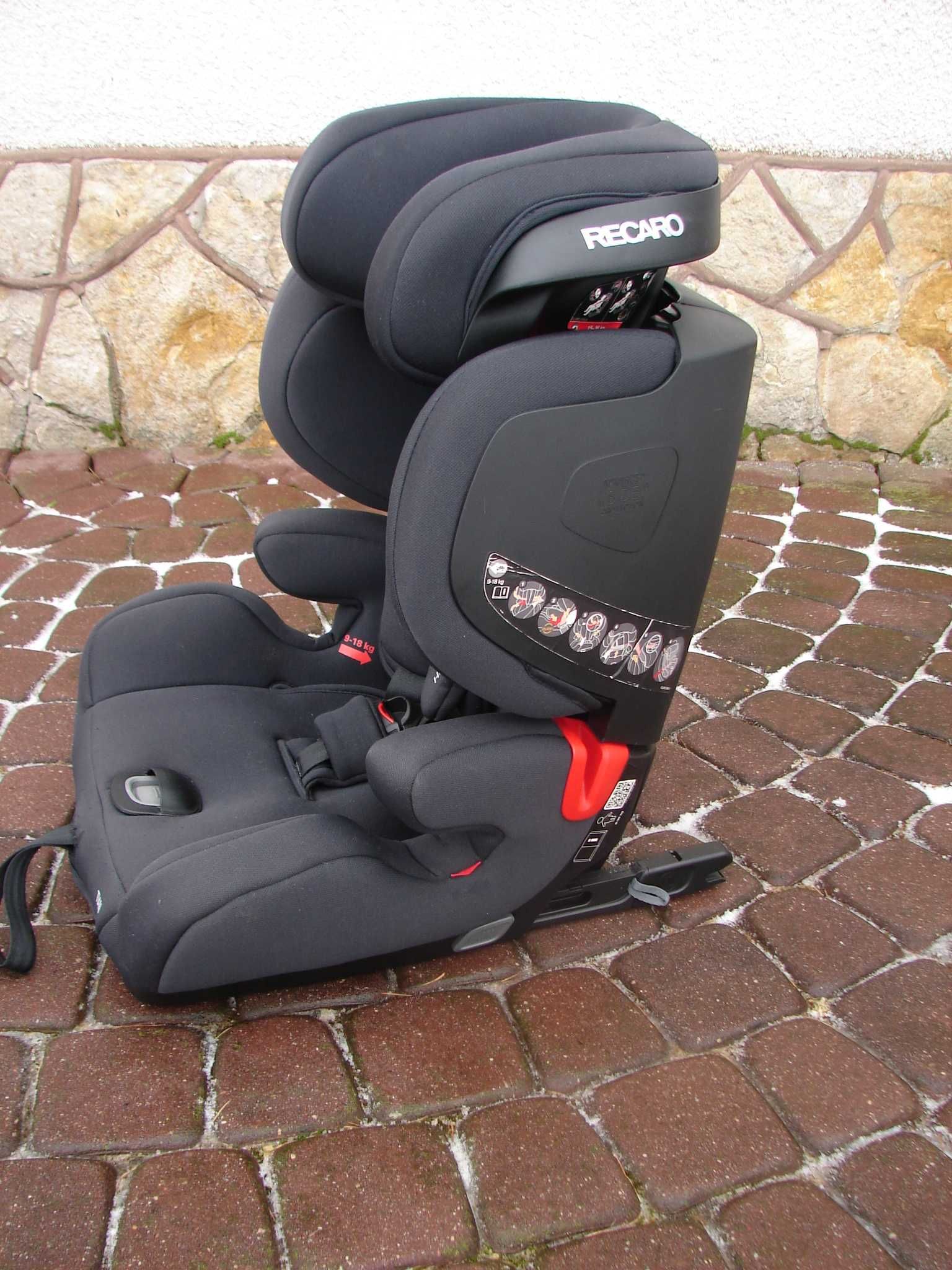 Recaro Tian Core Deep Black fotelik samo 9-36Kg Isofix