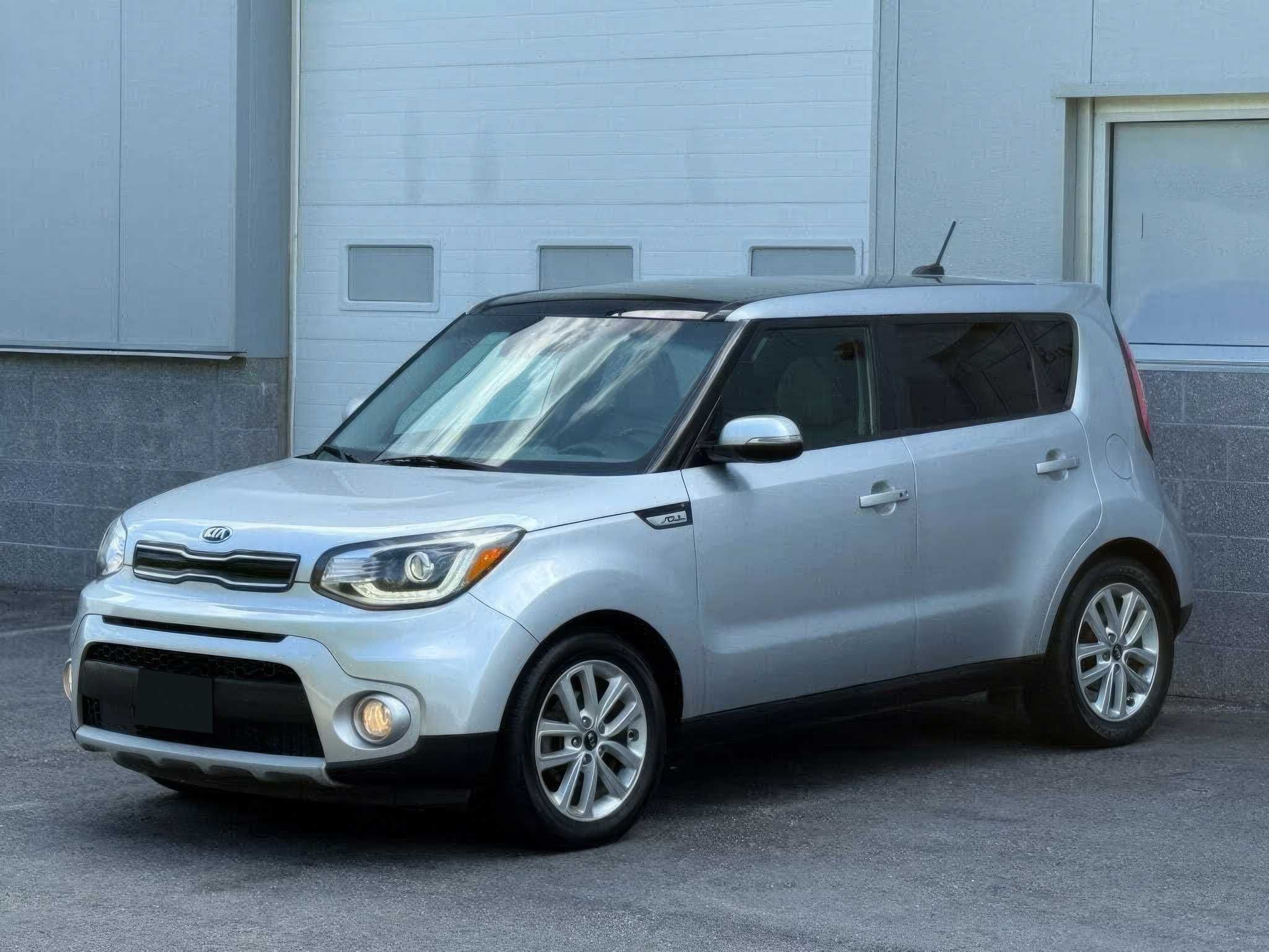 2019 Kia Soul + FWD