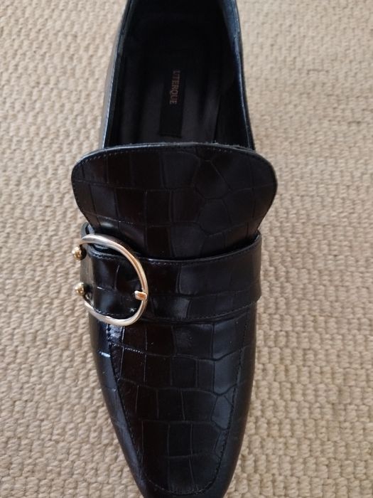 Sapatos Uterqüe Novos