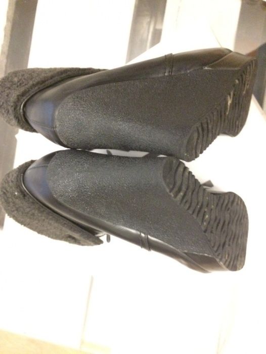 Botki na koturnie roz. 38