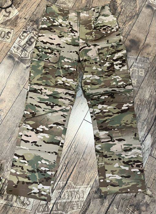 Kombinezon trudnopalny mundur wojsk specjalnych multicam nowy