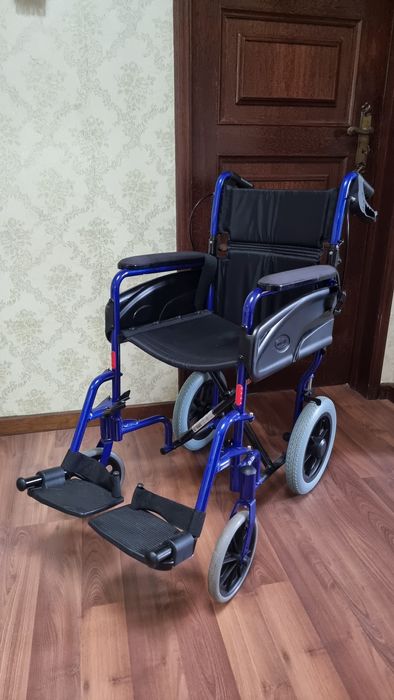 Cadeira de Rodas Manual Invacare Alu Lite