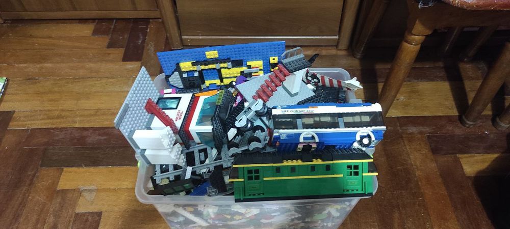 Lego конструктор на вагу