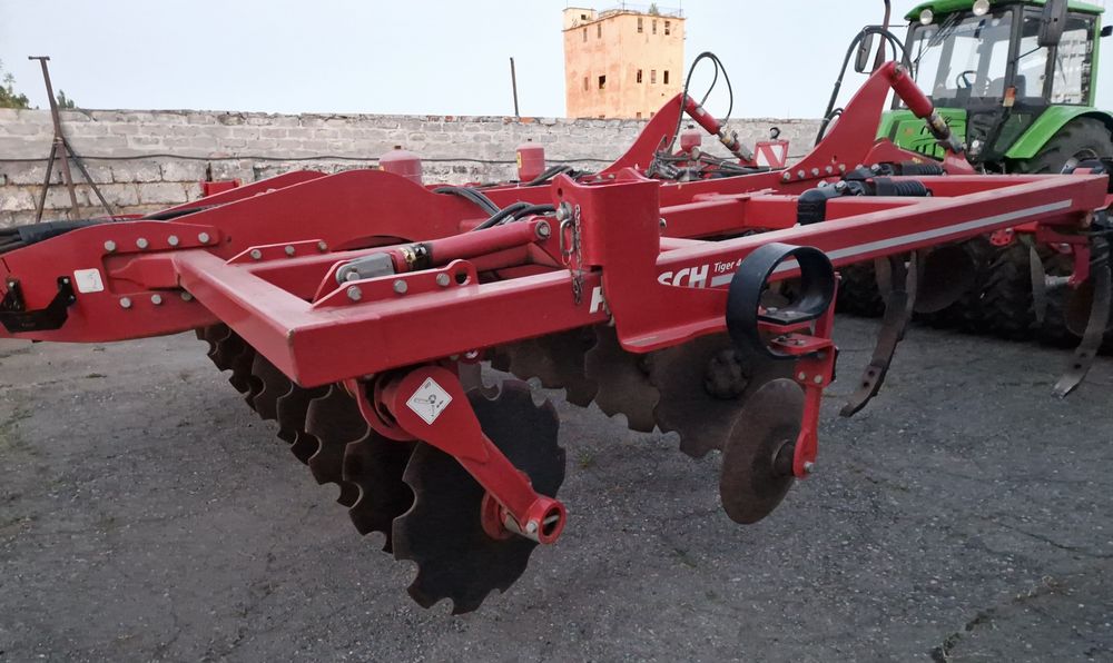 Культиватор, глубокорыхлитель Horsch Tiger 4 MT