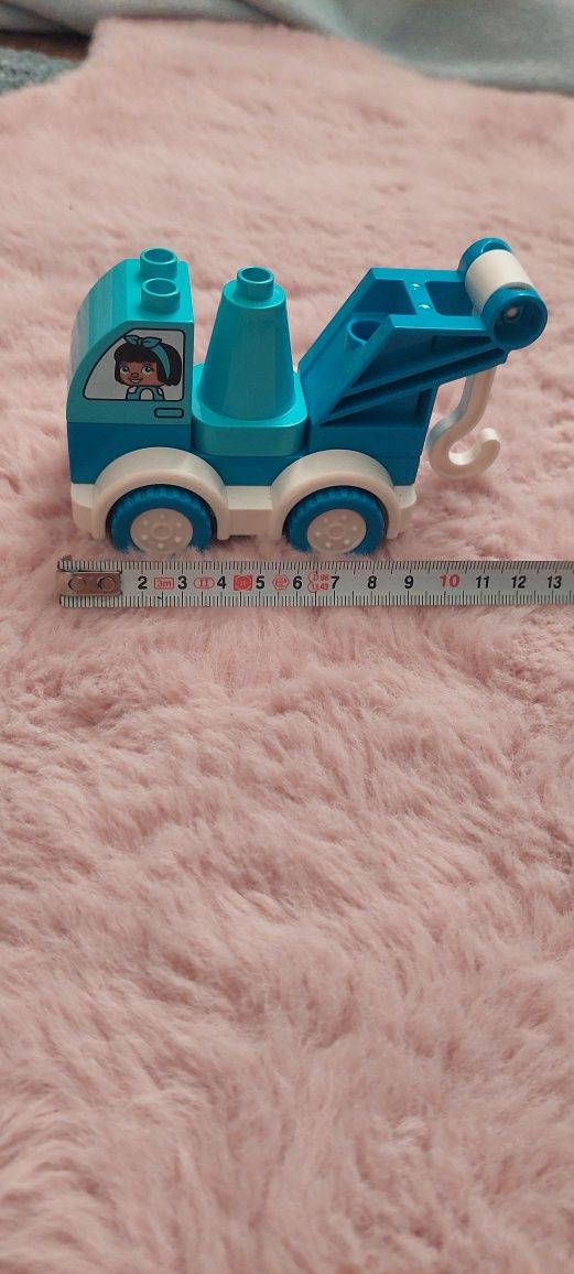 Klocki Lego Duplo 10918 Pomoc drogowa holownik dźwig auto samochód