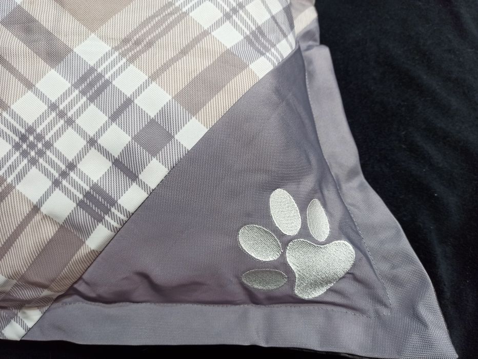 Лежанка большая, лежак 83 см  для собаки, кота