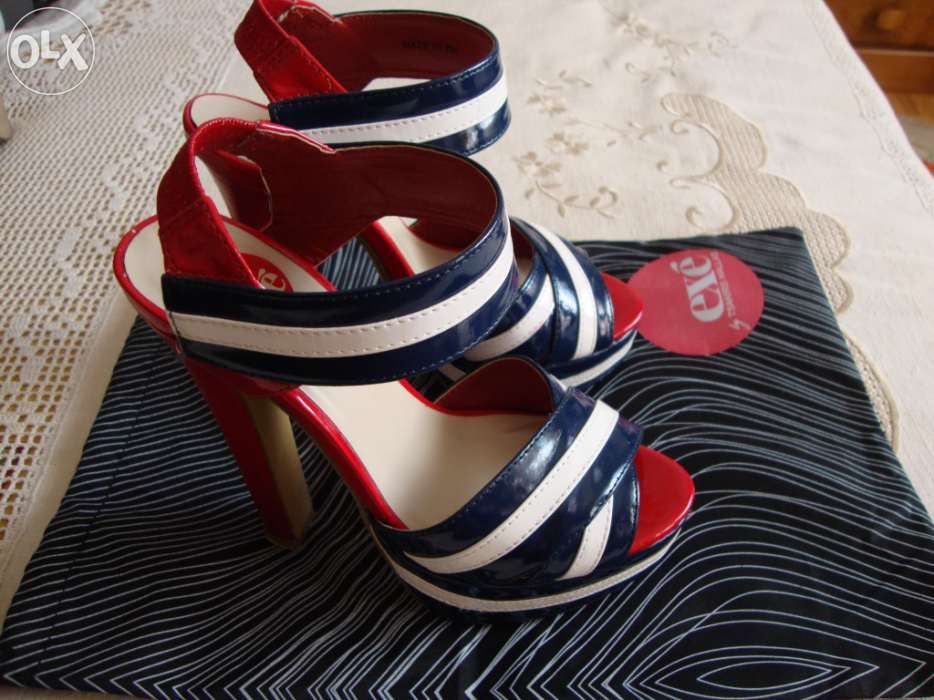 Sandálias EXÉ - tam 35