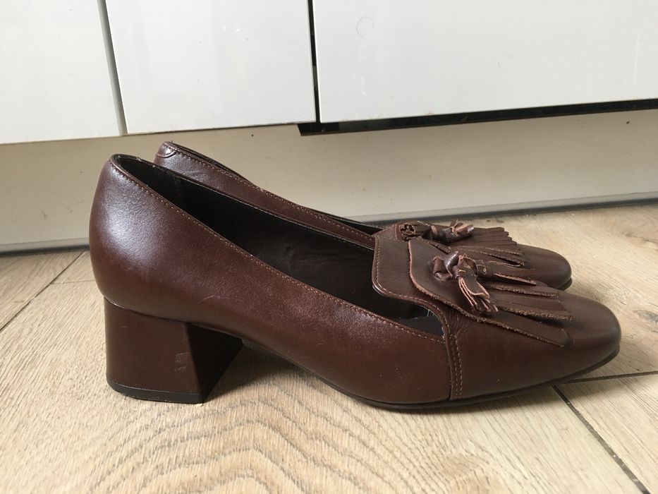 Next Signature buty skórzane z chwostami na obcasach-5/38