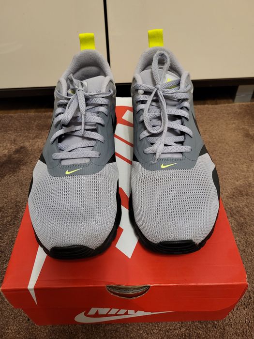 Buty męskie Nike Air Max Tavas 42,5