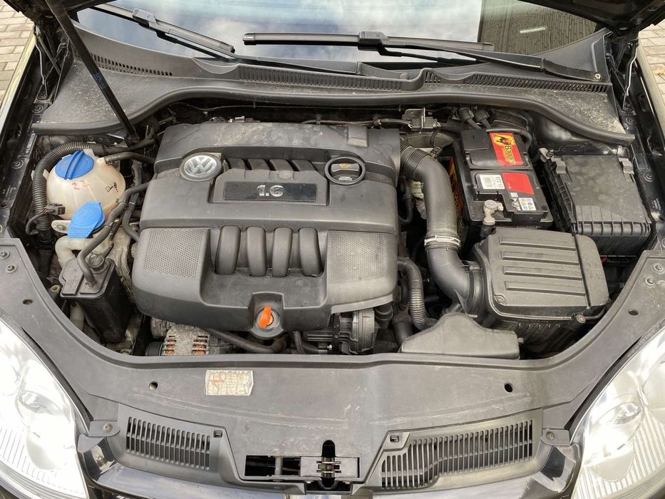 Продам автомобіль Фольцваген Гольф