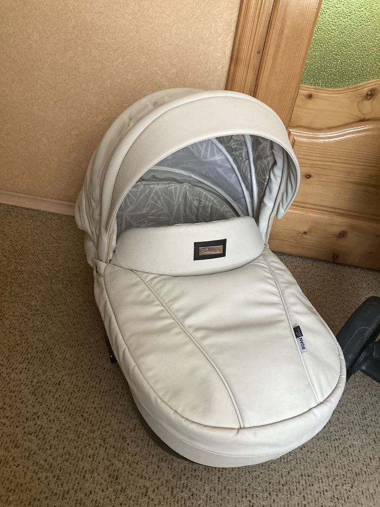 Коляска Roan bass soft 2 в 1