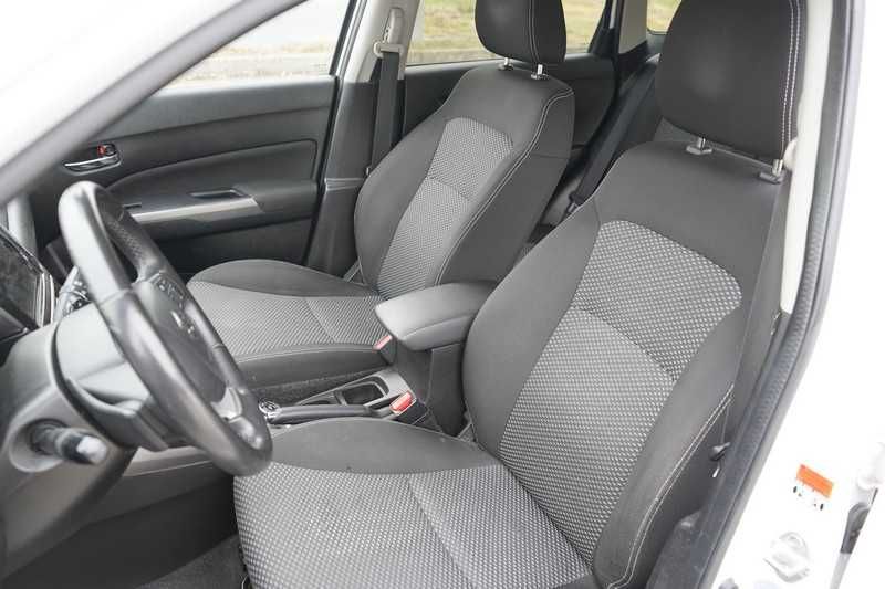 Suzuki Vitara 1.4 140 KM Automat 2019r 4x4 grzane fotele kamera