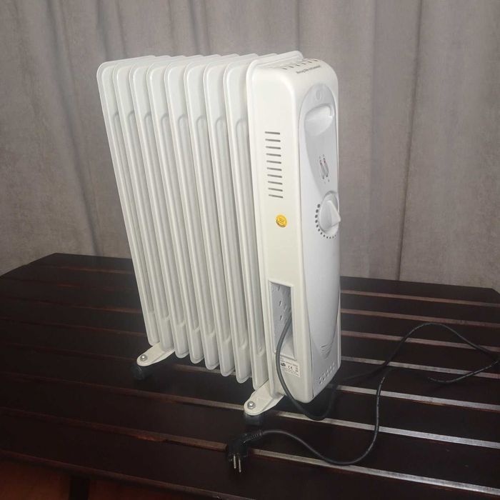 Масляний обігрівач HELLWEG 2000W 9 ребер як новий