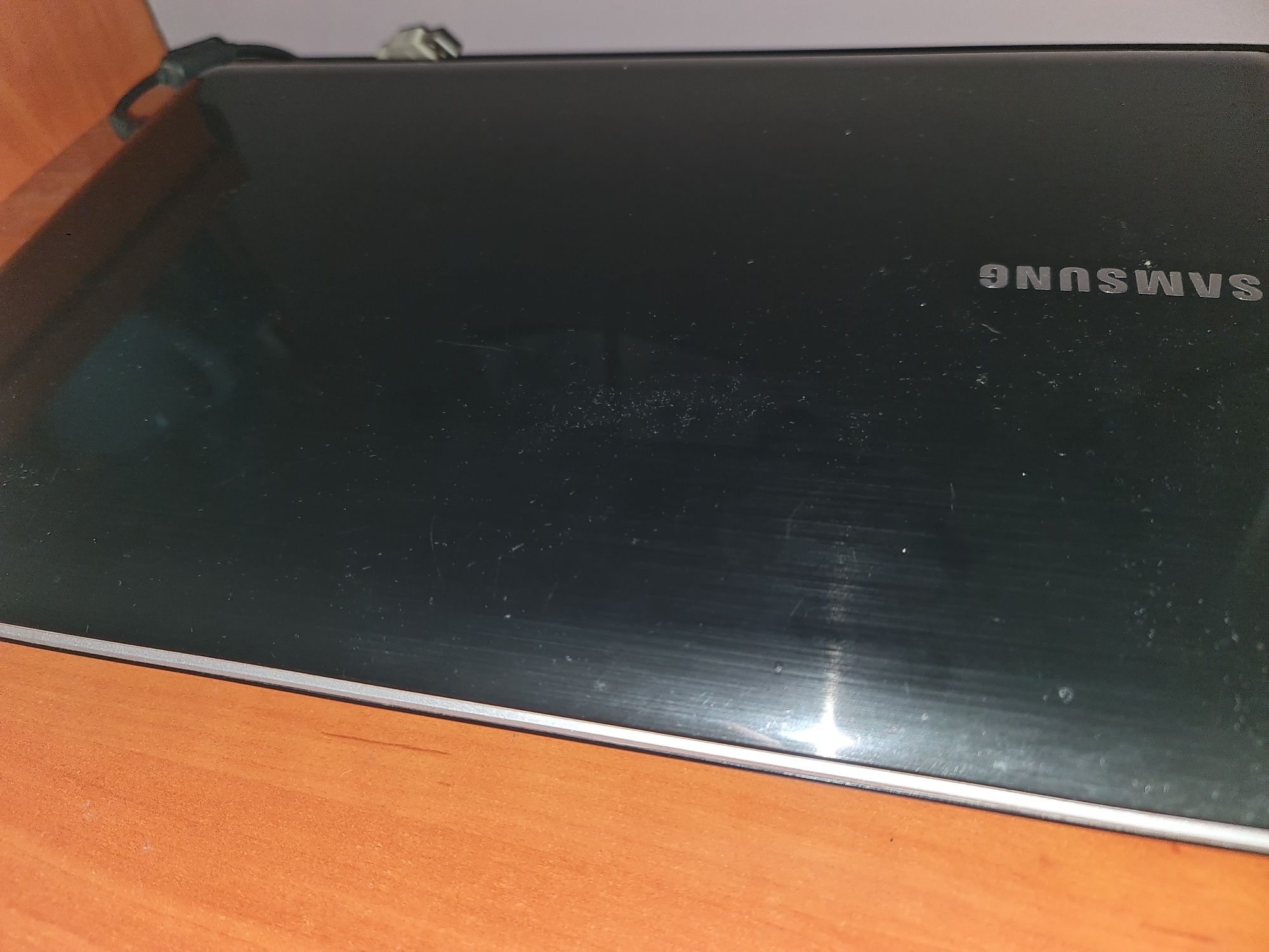 Laptop Samsung Q530