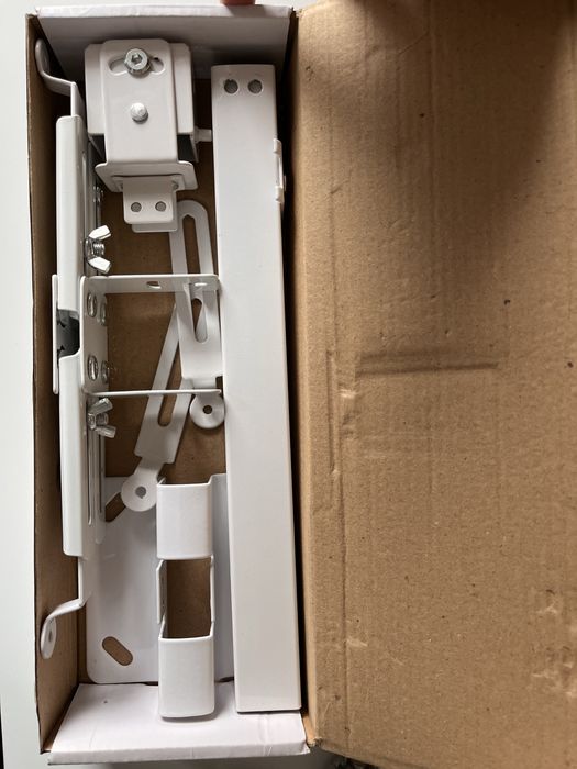 Uchwyt do projektora / rzutnika, nowy