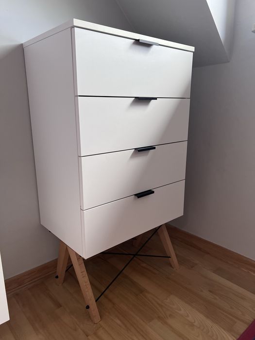 Komoda biała firmy MINKO