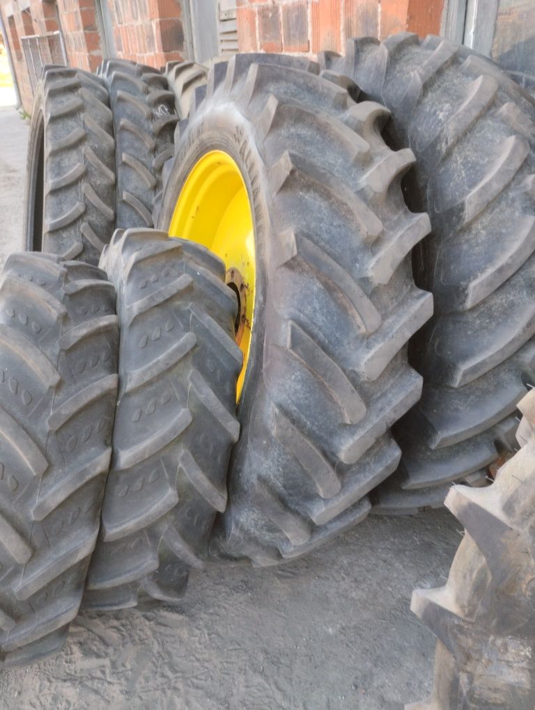 Koła wąskie 11.2 12.4 r28 14.9 r38 MF 380/85 John Deere 270/80 r32