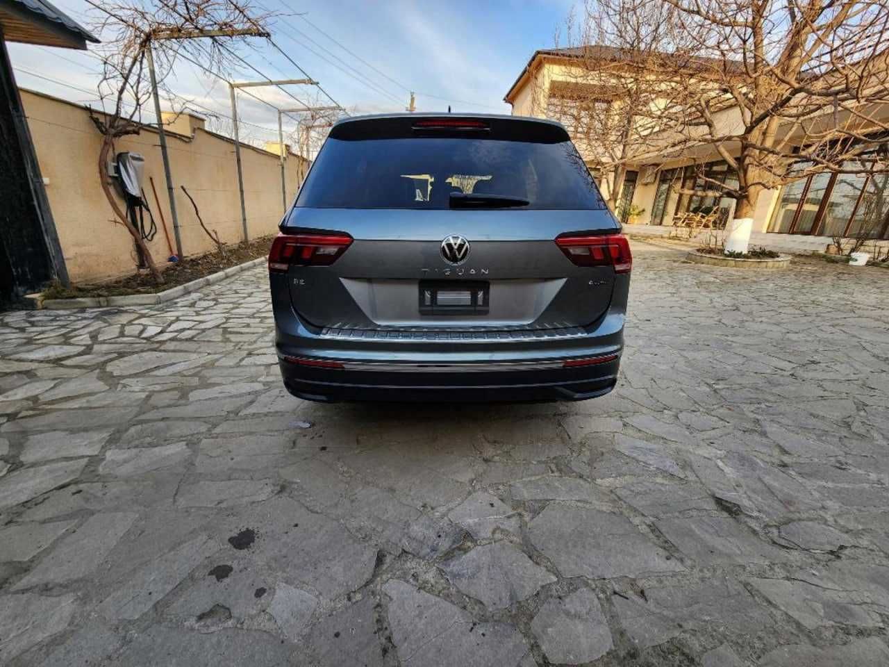 Volkswagen Tiguan 2022 SE