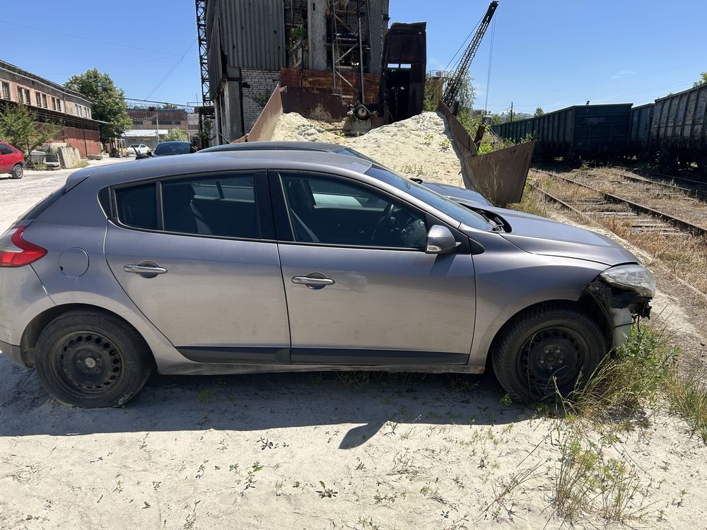 Renault Megane , дизель 1.5 dCi, механіка.