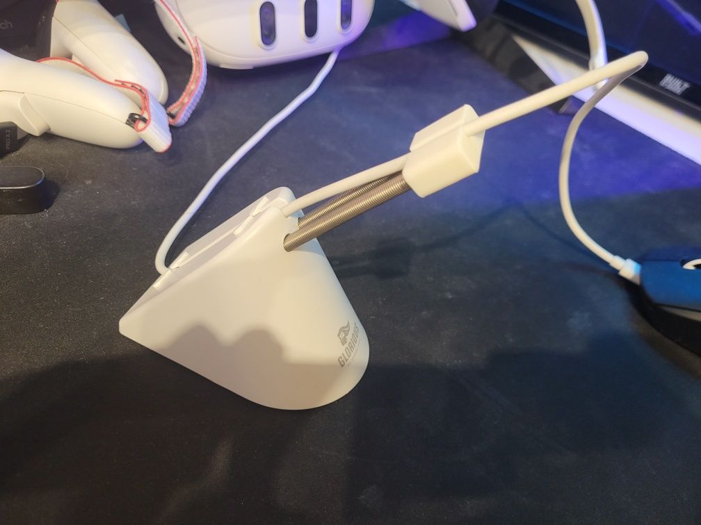 Glorious PC gaming Race Mouse bungee