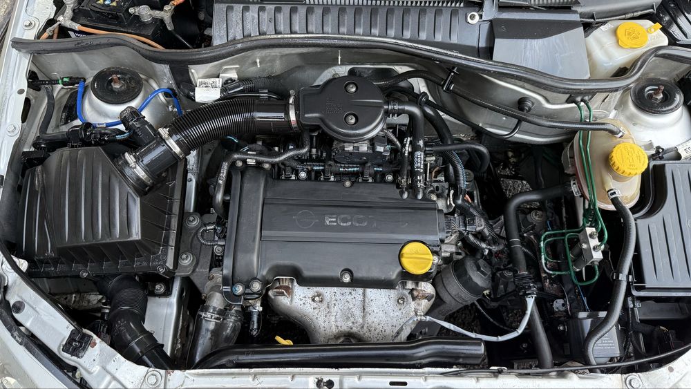 Opel corsa c 1.2 16v