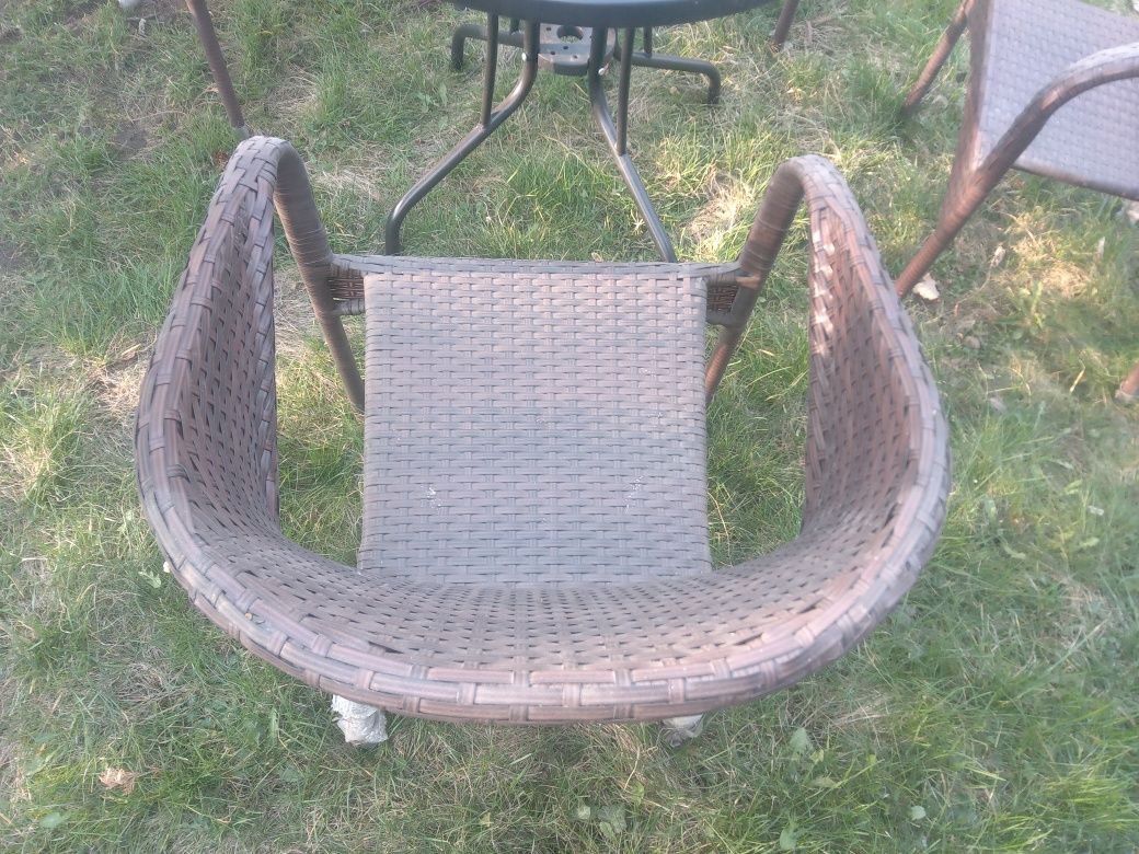 Zestaw ogrodowy grill 4 krzesła stolik hartowane szkło taras