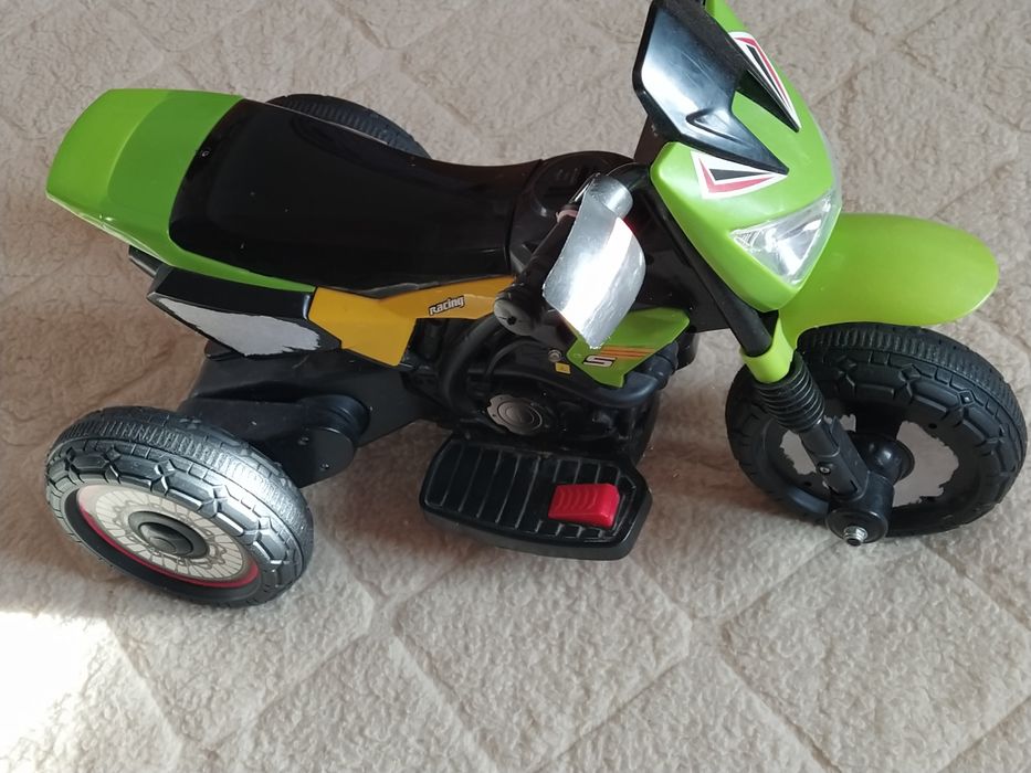 Дитячий мотоцикл