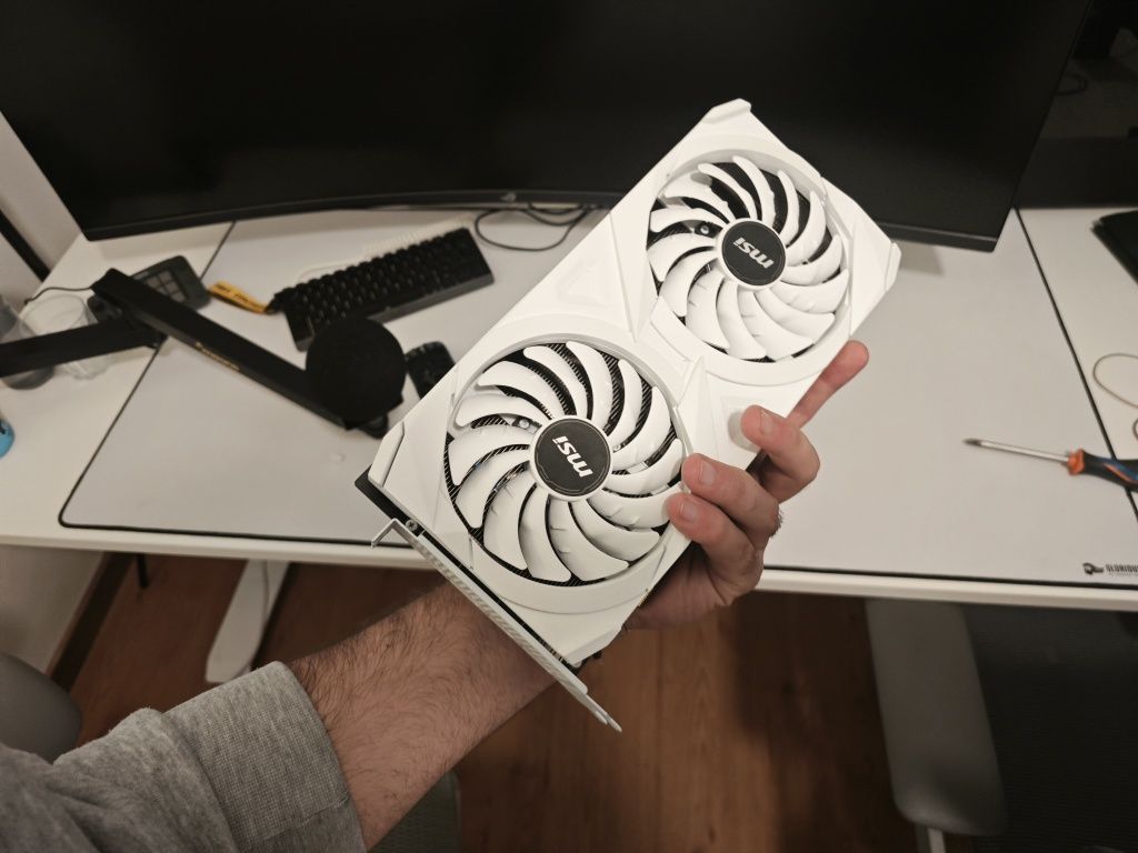 PC Gaming | Ryzen 7600X | RX 6750 XT 12GB | DDR5 32GB | SSD 2TB