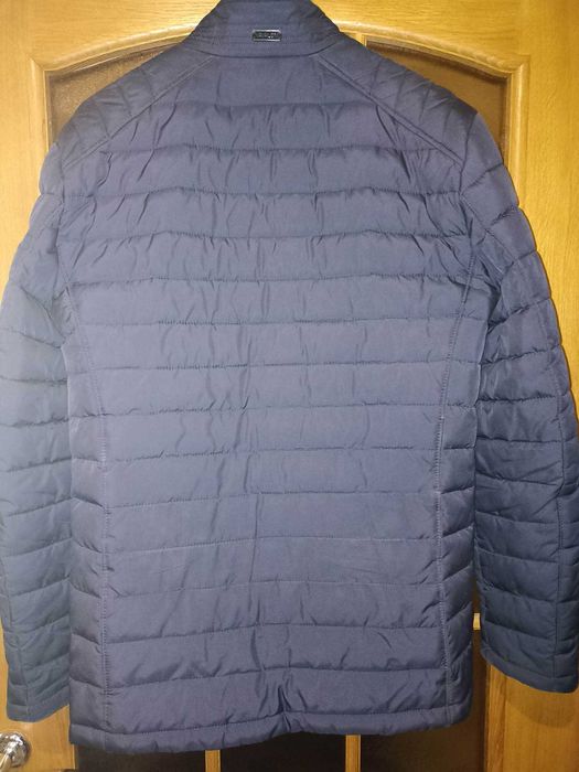 продам куртку чоловічу