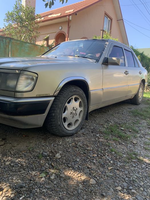 Продам мерс 124 2.5 диз на ходу