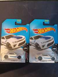 Hot Wheels 16 Camaro SS 2szt.