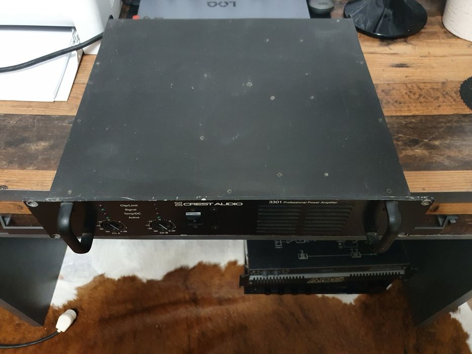 Końcówka mocy Crest Audio
