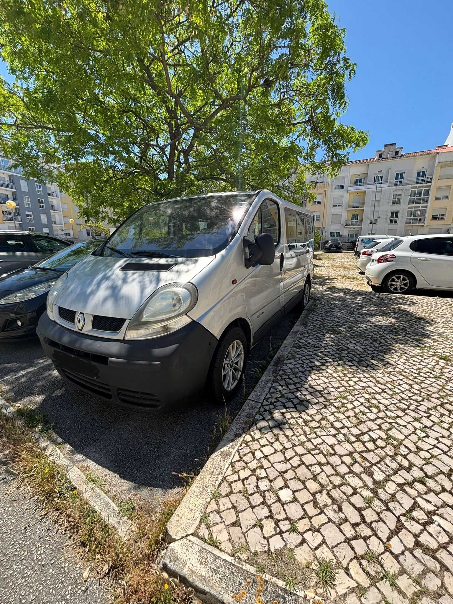 Renault Trafic 9 lugares