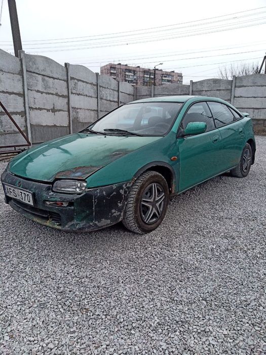 Продам авто Мазда 323f