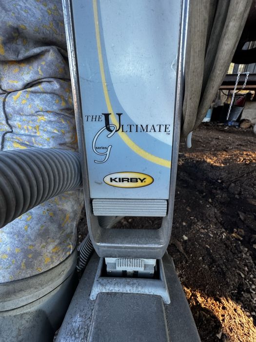 Aspirador kirby usado