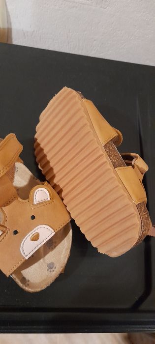 Босоніжки дитячі 24 розмір