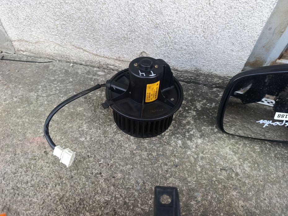 Фольксваген Т4 фари дзеркала  Vw Transporter T4