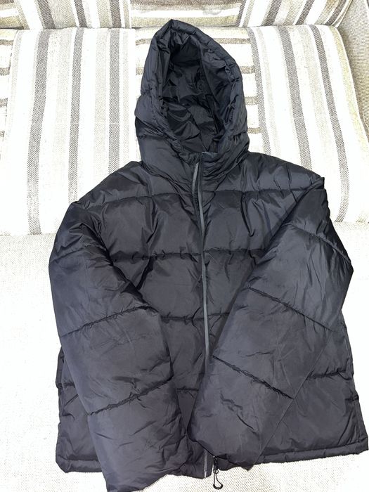 Жіноча зимова куртка