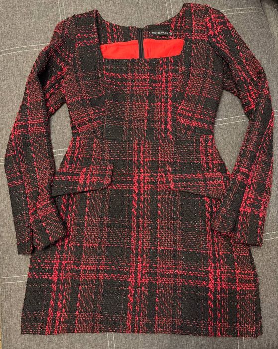 Стильне твідове плаття Mon Blanche