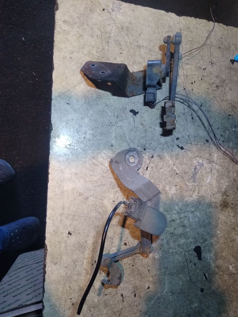 Czujnik poziomowania Xenon cięgno audi a4 b7 b6 oryginał