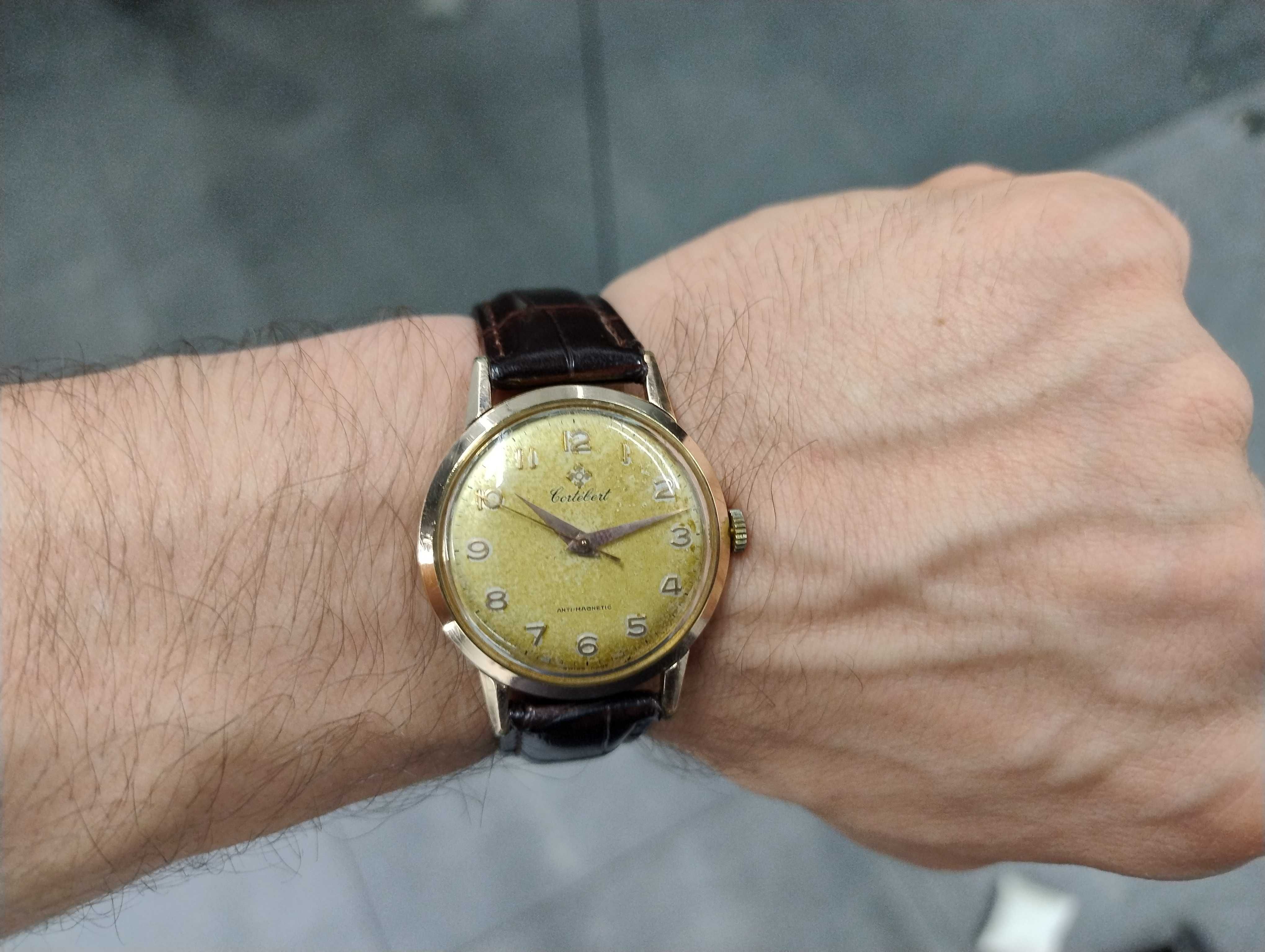 Przepiekny Zegarek Cortebert  Złocony 14k Grand Prix 1960 rok ! Patyna