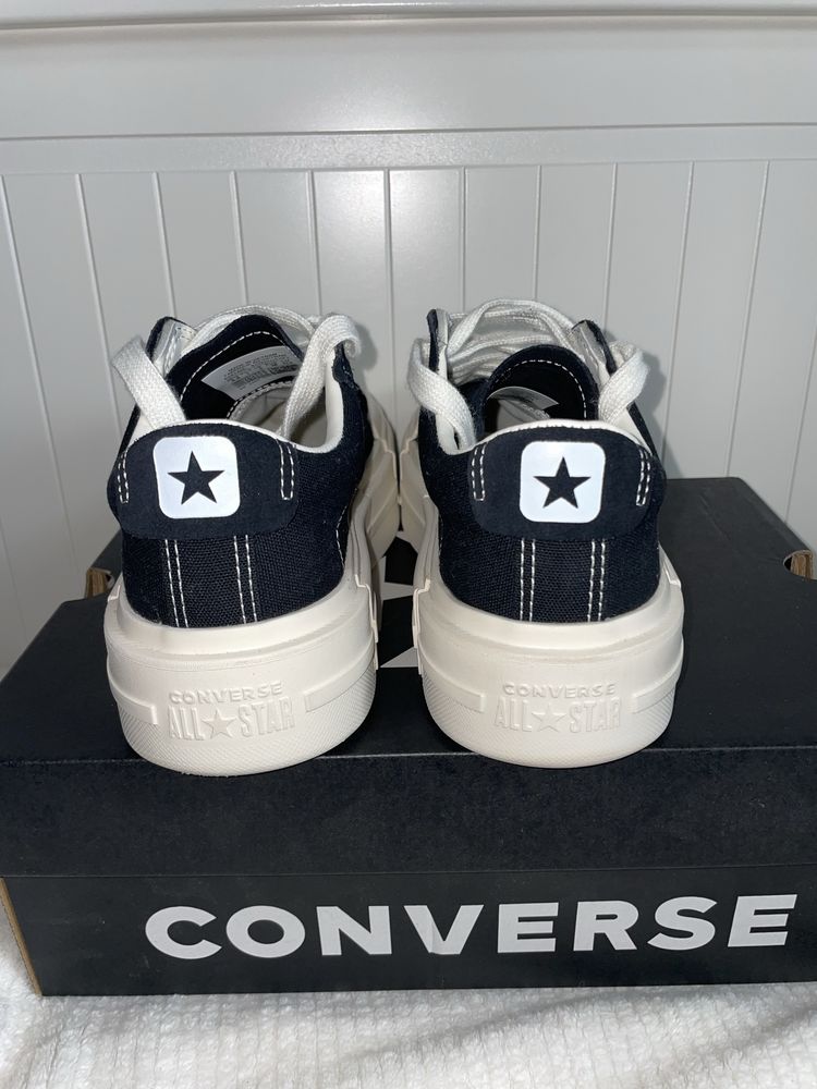 czarne Converse na platformie Chuck Taylor All Star Cruise