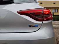 Renault Clio hybryd 2022 rok 39000